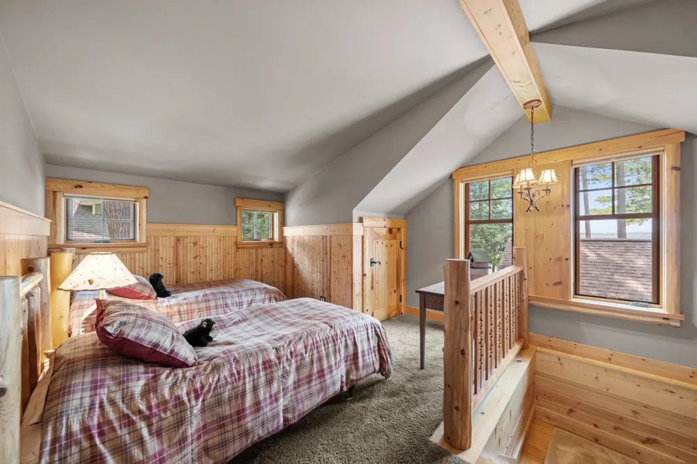8739 Skegemog Point Road Whitewater Township, MI 49690