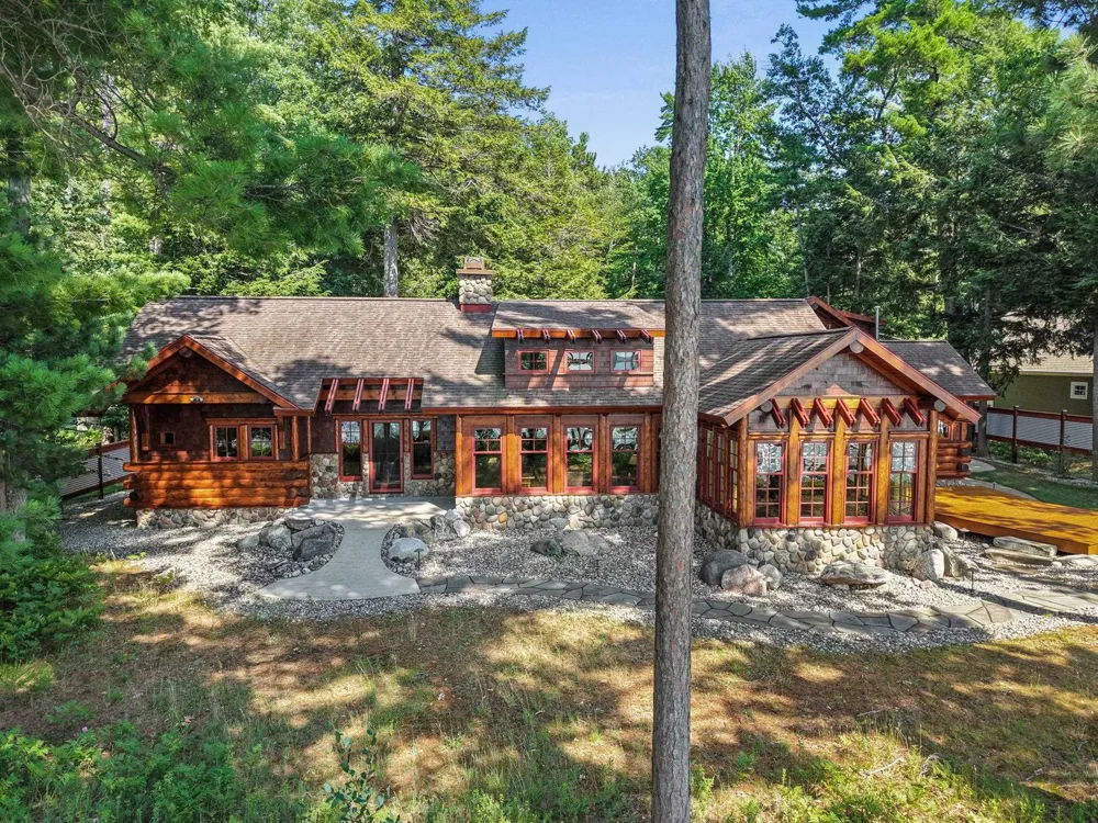 8739 Skegemog Point Road Whitewater Township, MI 49690