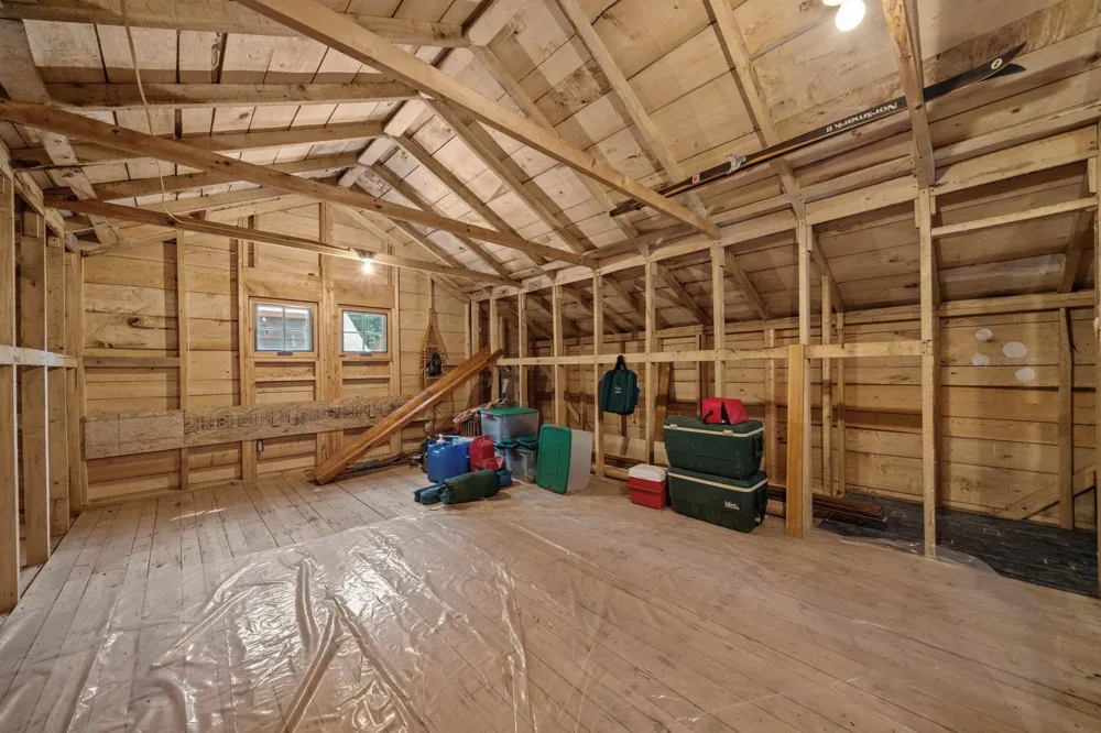 8739 Skegemog Point Road Whitewater Township, MI 49690