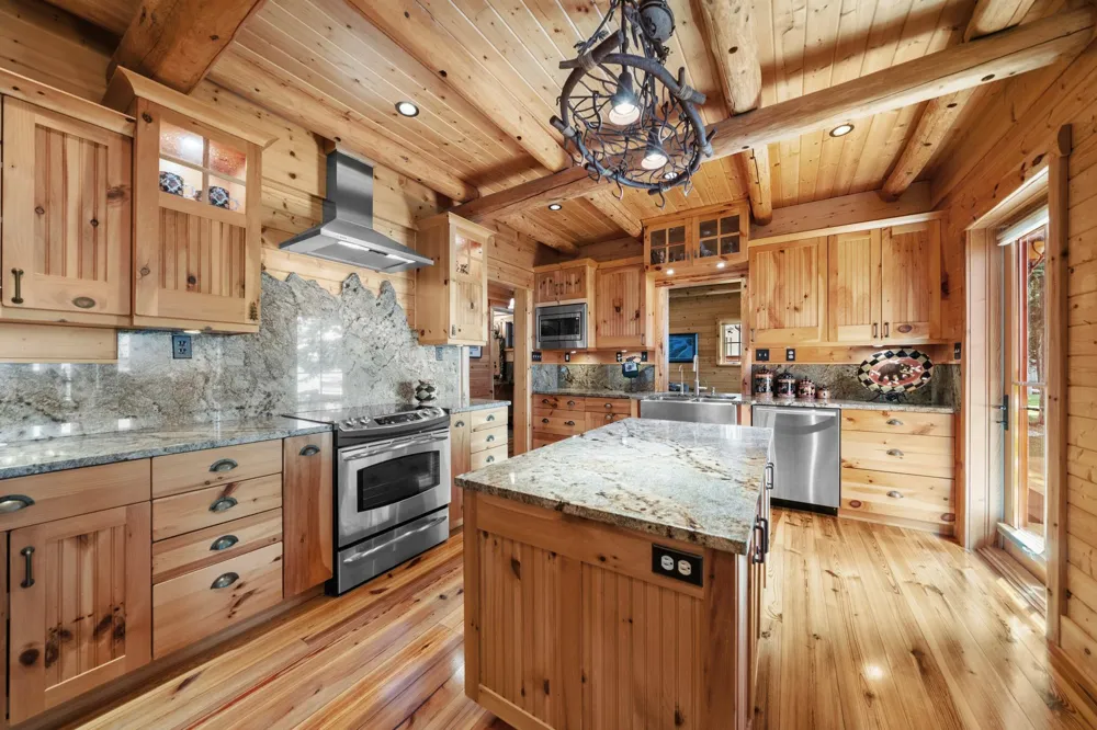 8739 Skegemog Point Road Whitewater Township, MI 49690