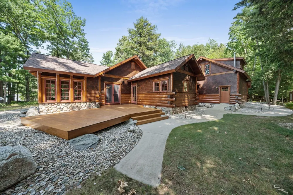 8739 Skegemog Point Road Whitewater Township, MI 49690
