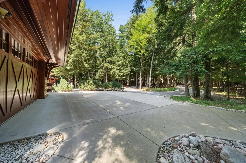 8739 Skegemog Point Road Whitewater Township, MI 49690
