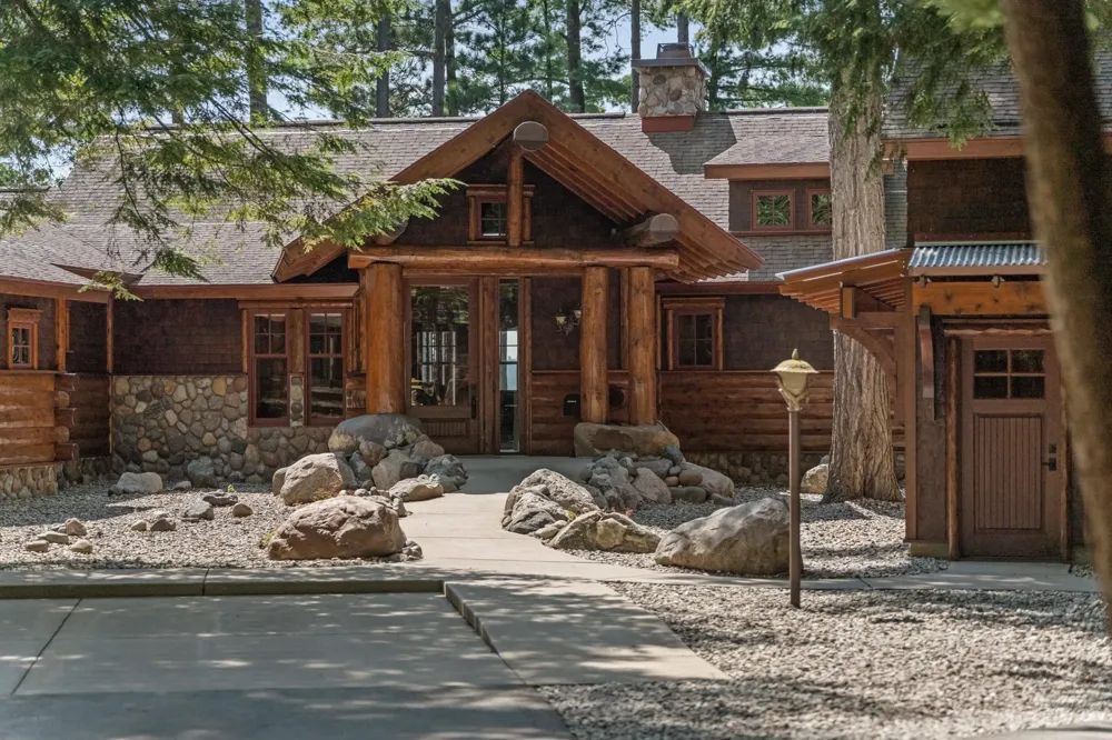 8739 Skegemog Point Road Whitewater Township, MI 49690