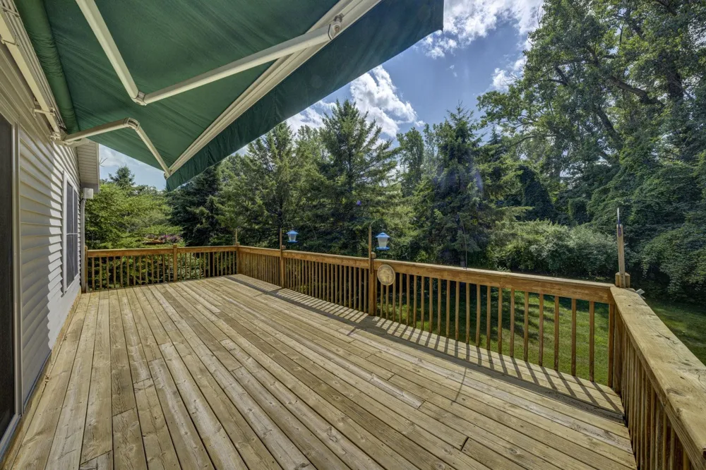 3947 Creekside Drive Garfield Charter Township, MI 49684