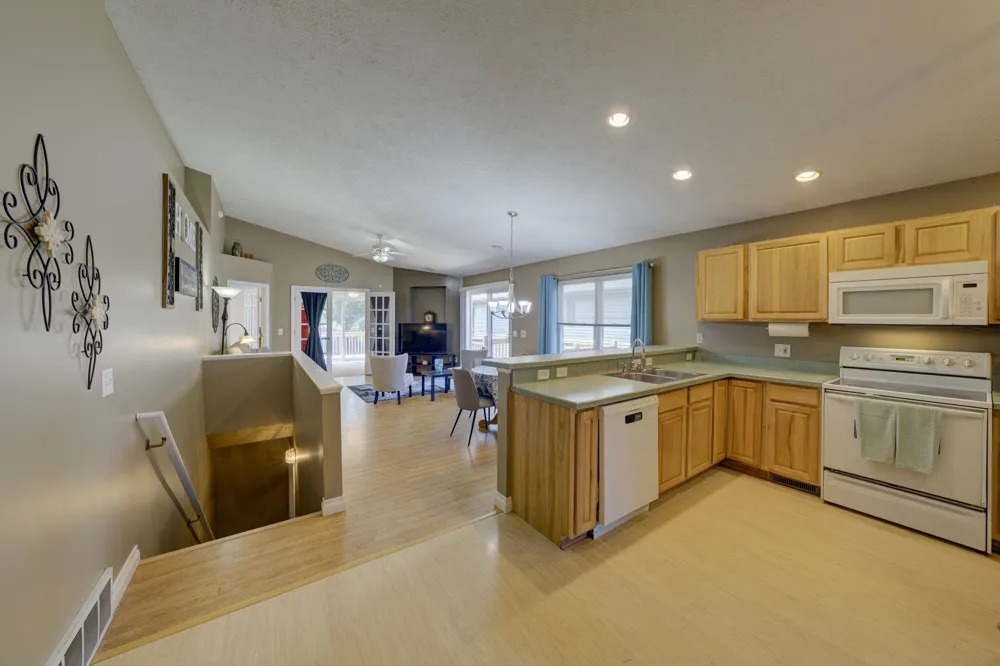 3947 Creekside Drive Garfield Charter Township, MI 49684