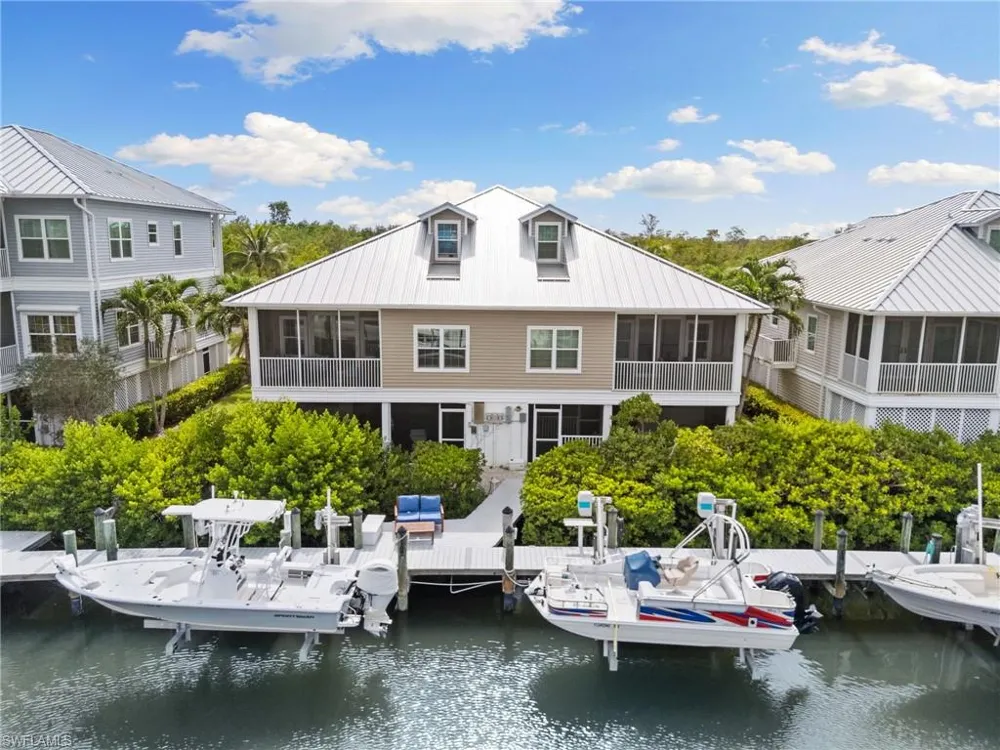 346 Angler Drive #1102 Goodland, FL 34140
