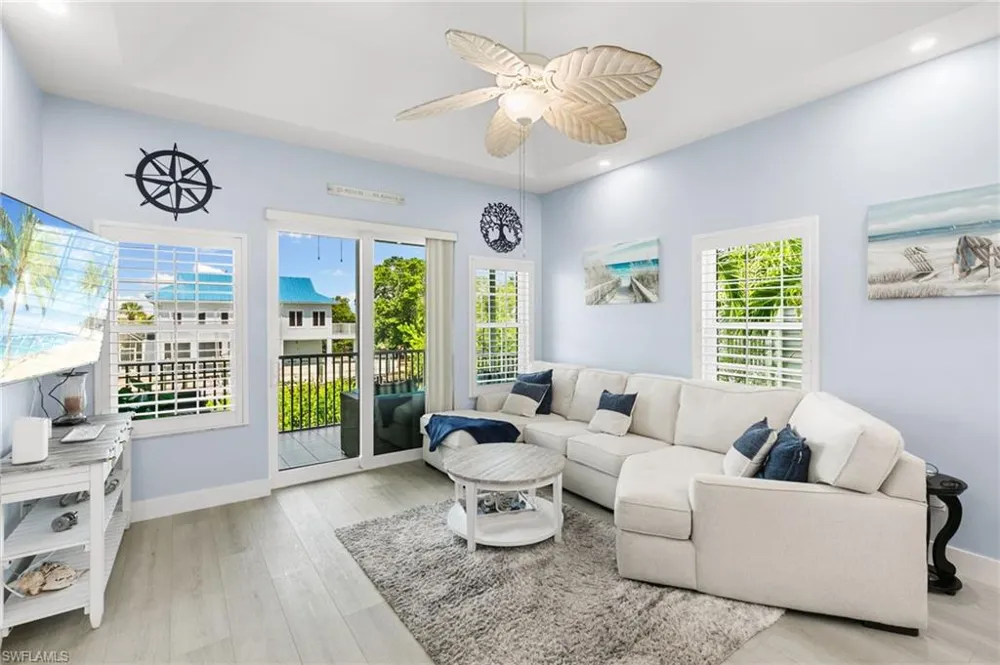 346 Angler Drive #1102 Goodland, FL 34140