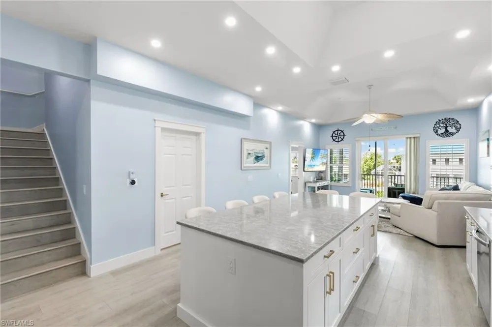 346 Angler Drive #1102 Goodland, FL 34140