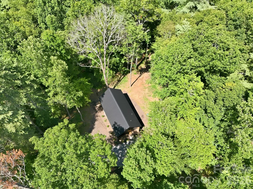 2272 Evans Road Hendersonville, NC 28739