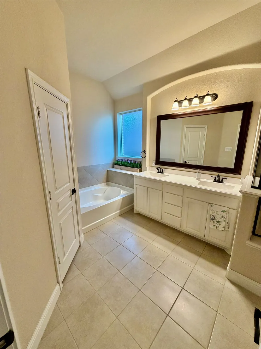 5116 Chisholm View Drive Fort Worth, TX 76123