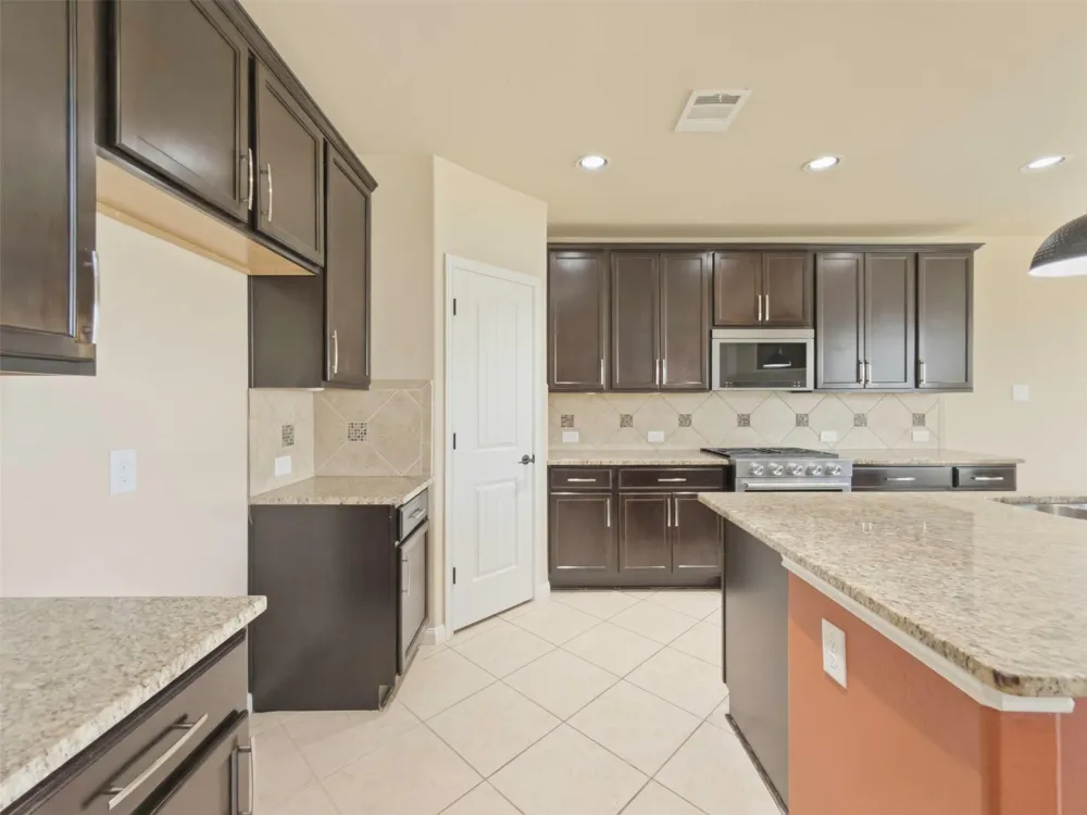 21607 Whistling Straits Drive Porter, TX 77365