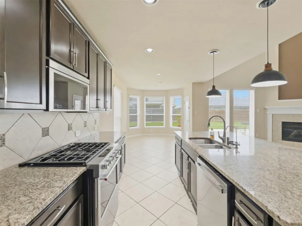 21607 Whistling Straits Drive Porter, TX 77365