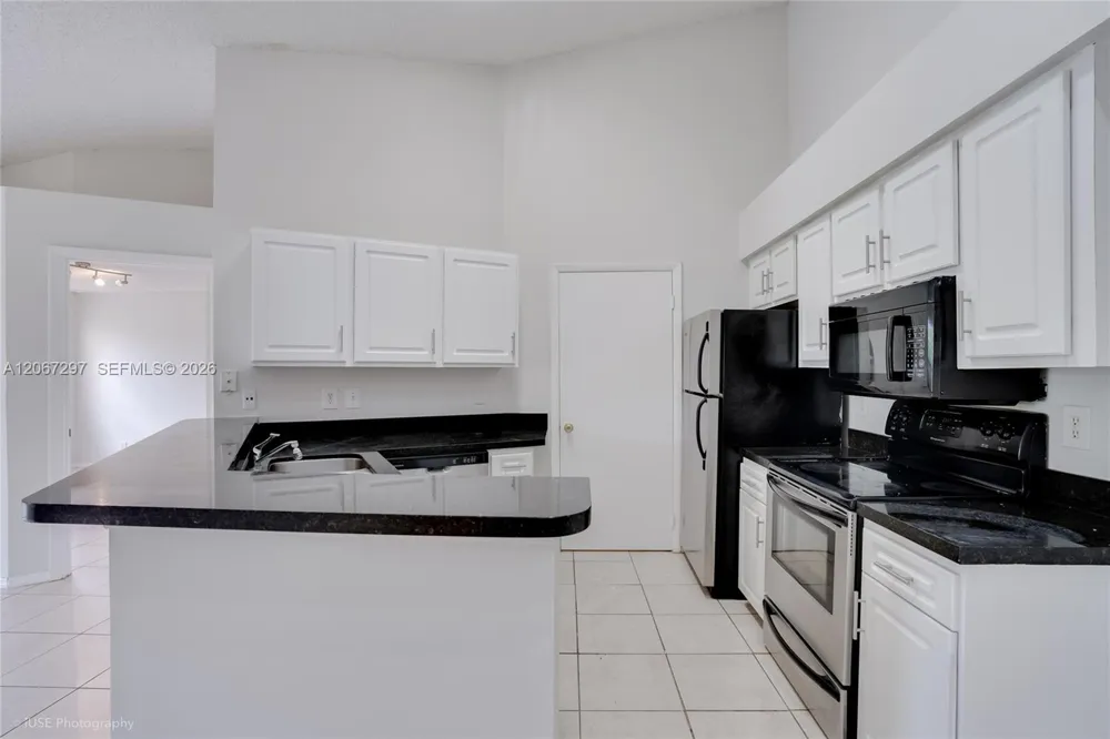 9999 Summerbreeze Dr #409 Sunrise, FL 33322