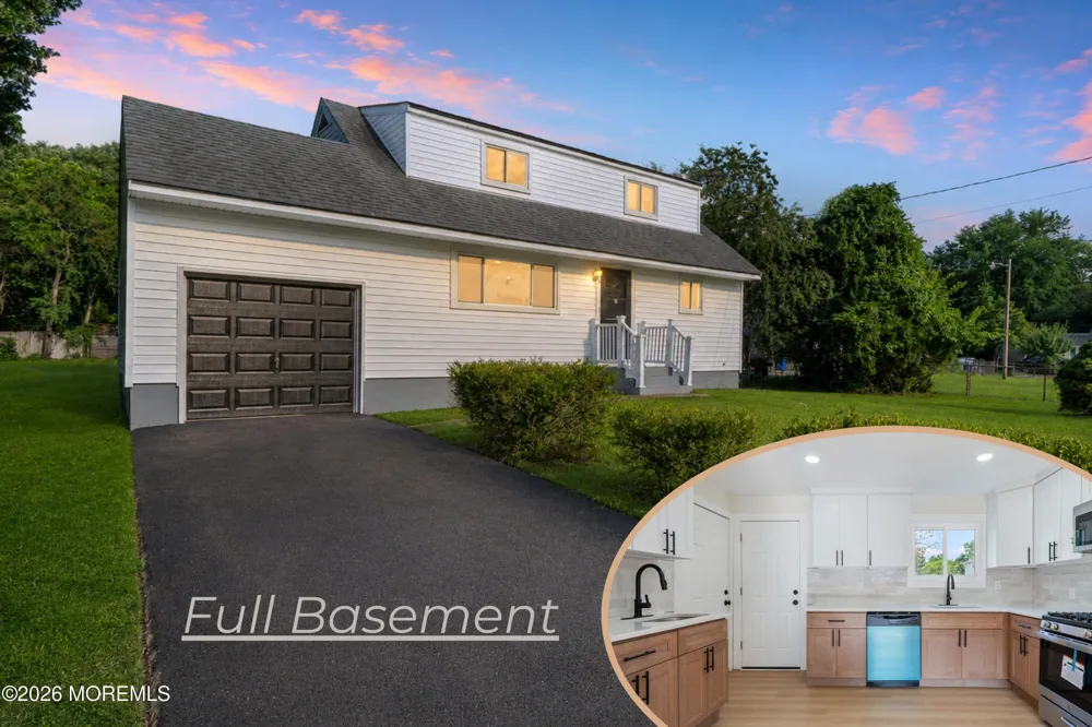 33 Glen Road Howell, NJ 07731