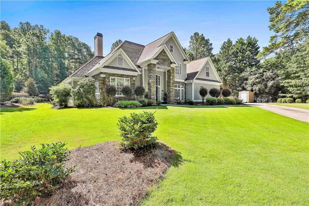 681 Ellison Rd Tyrone, GA 30290