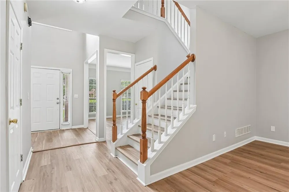 120 Heritage Court Fayetteville, GA 30214