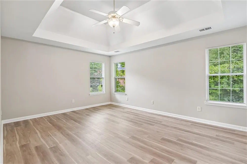 120 Heritage Court Fayetteville, GA 30214