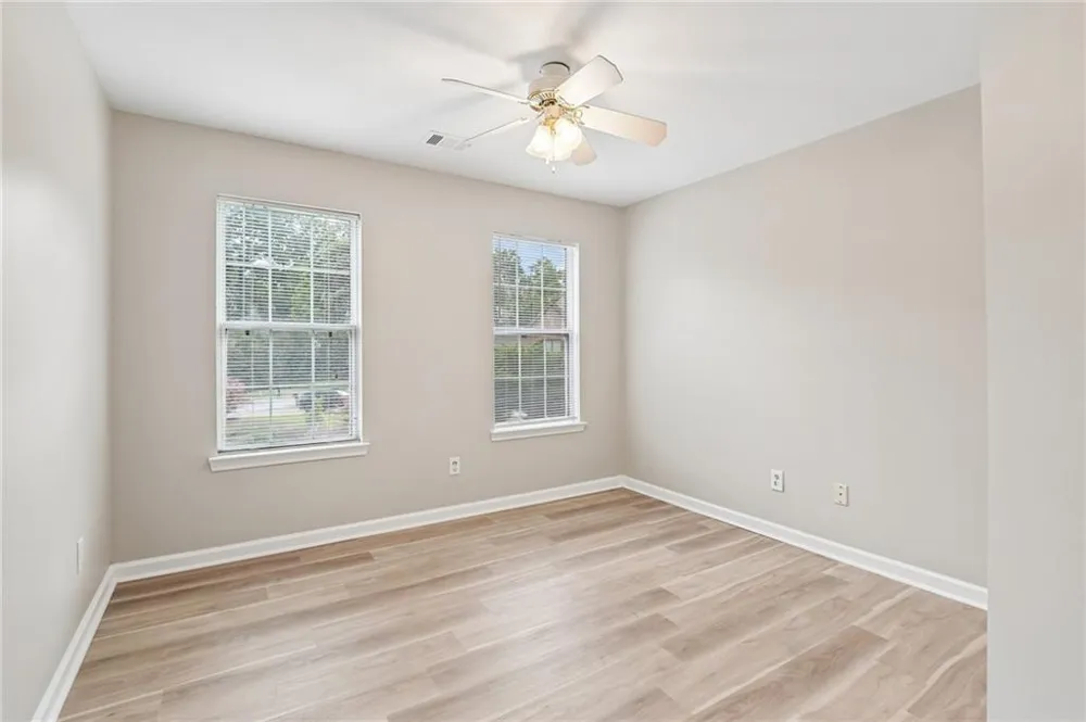 120 Heritage Court Fayetteville, GA 30214