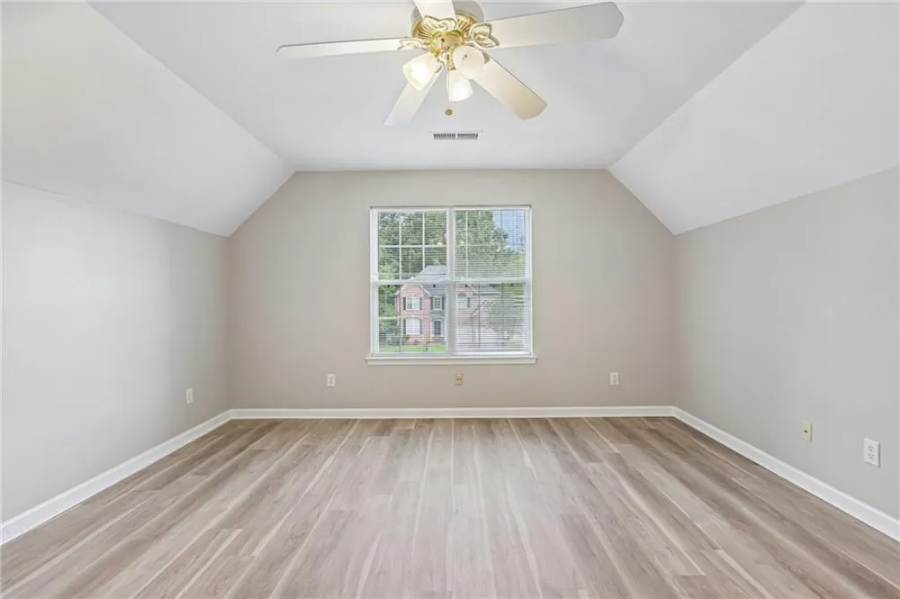 120 Heritage Court Fayetteville, GA 30214