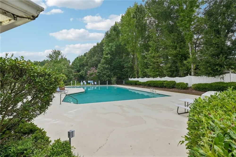 120 Heritage Court Fayetteville, GA 30214