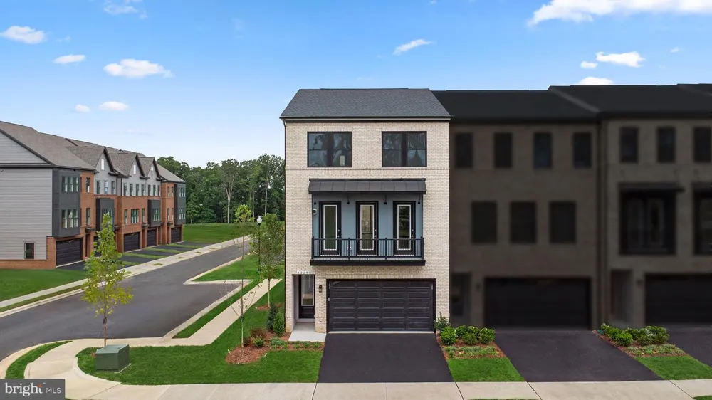 42231 SHINING STAR SQUARE #HOMESITE 4359 Ashburn, VA 20148