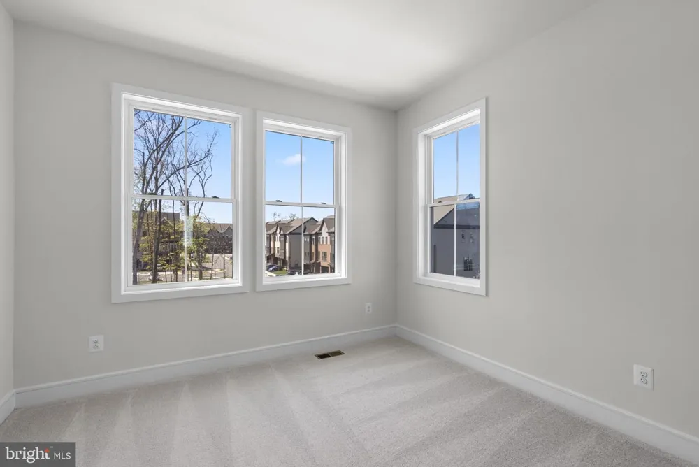 42231 SHINING STAR SQUARE #HOMESITE 4359 Ashburn, VA 20148
