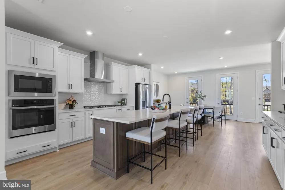 42231 SHINING STAR SQUARE #HOMESITE 4359 Ashburn, VA 20148