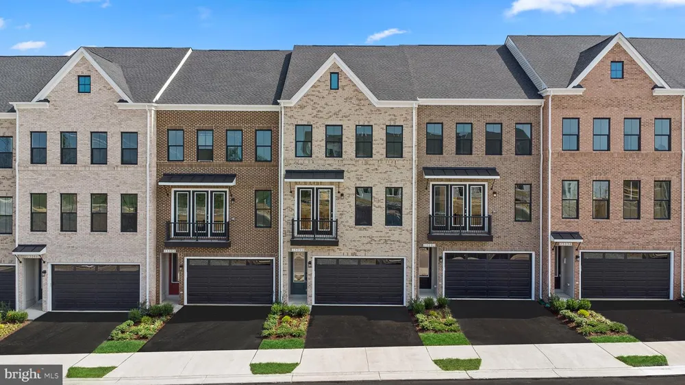 42231 SHINING STAR SQUARE #HOMESITE 4359 Ashburn, VA 20148