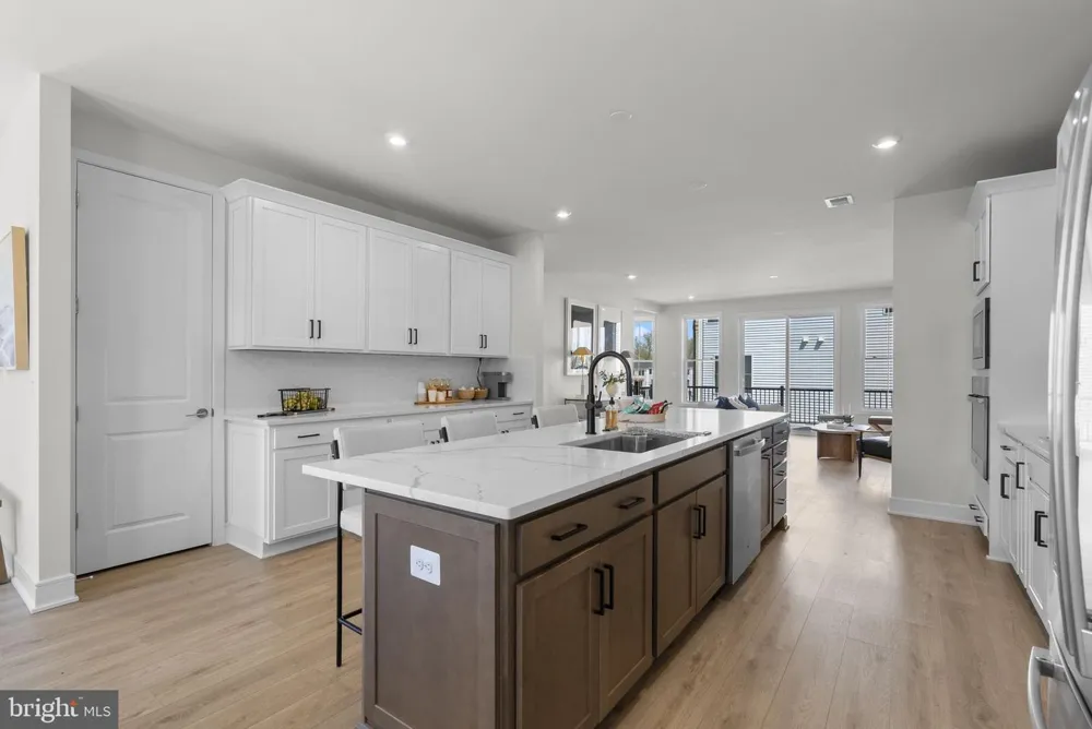 42231 SHINING STAR SQUARE #HOMESITE 4359 Ashburn, VA 20148