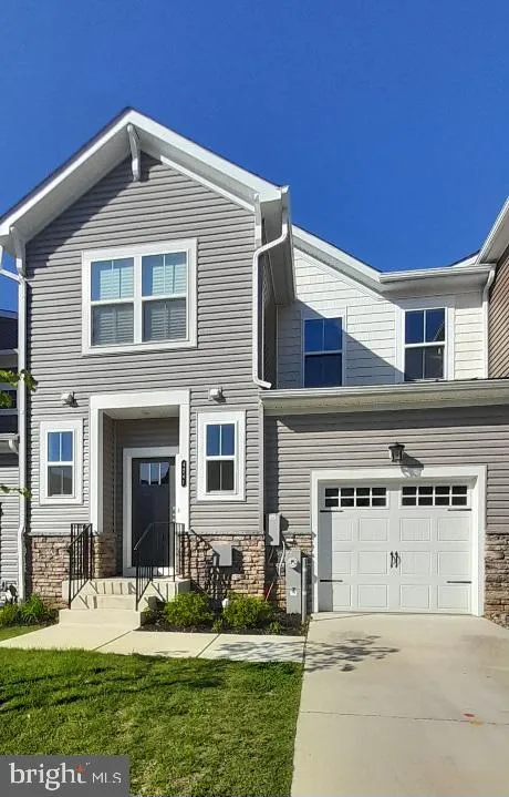 4241 GERMANTOWN WAY #27