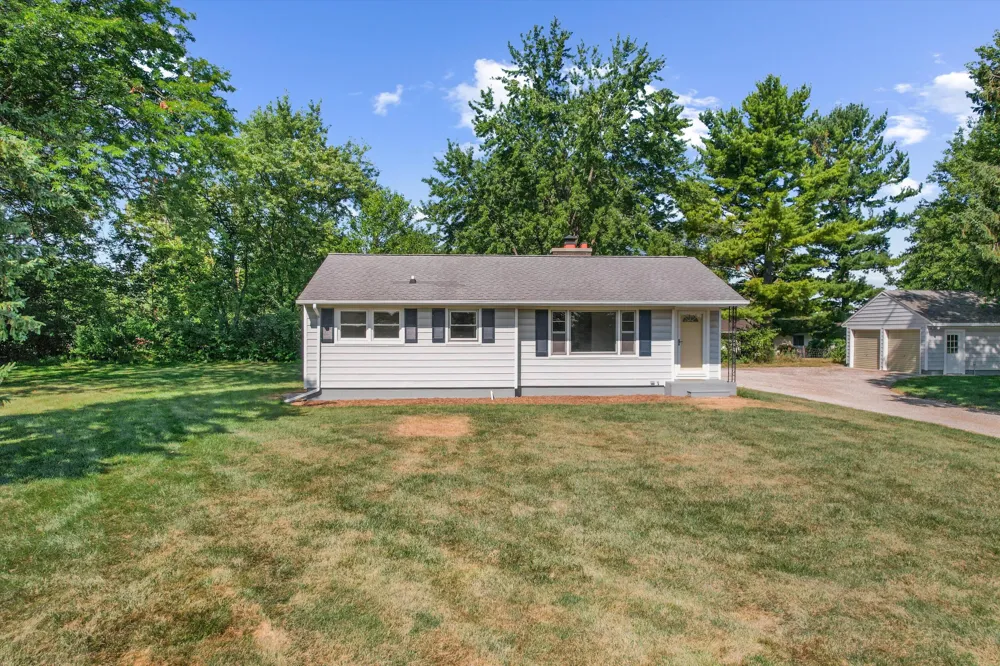 6737 Vreeland Road Ypsilanti, MI 48198