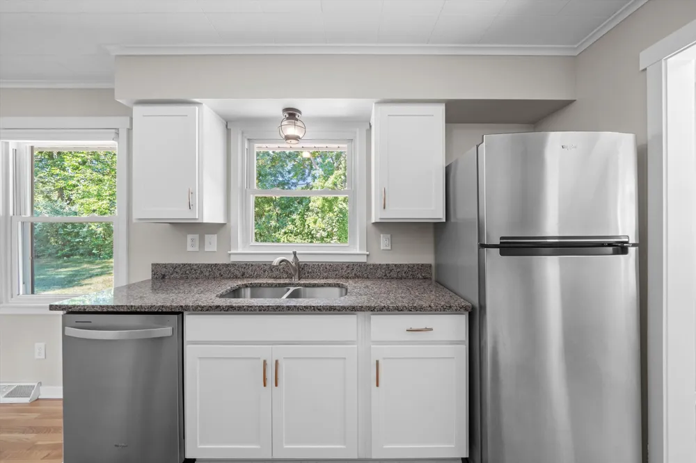 6737 Vreeland Road Ypsilanti, MI 48198