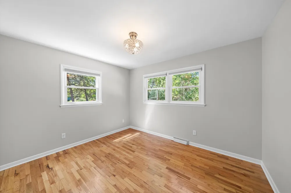 6737 Vreeland Road Ypsilanti, MI 48198