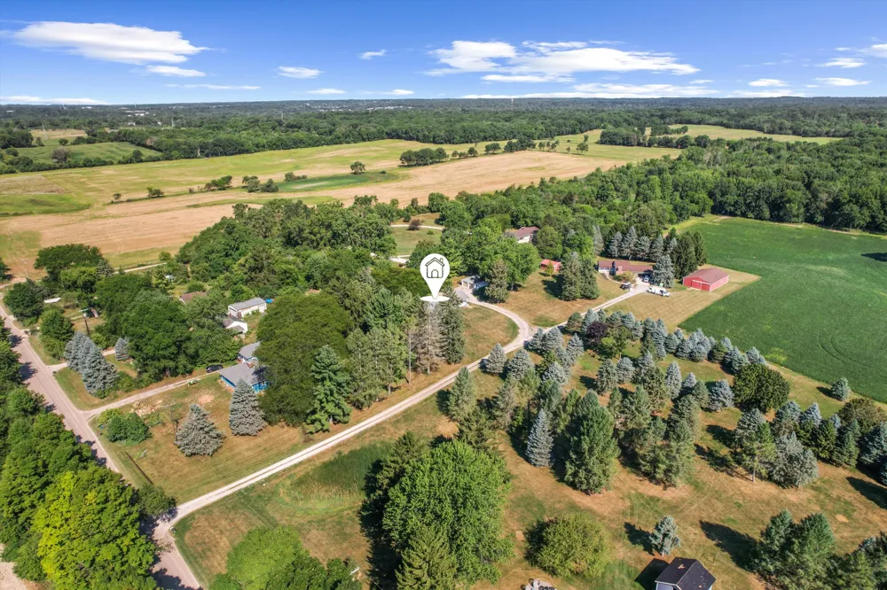 6737 Vreeland Road Ypsilanti, MI 48198