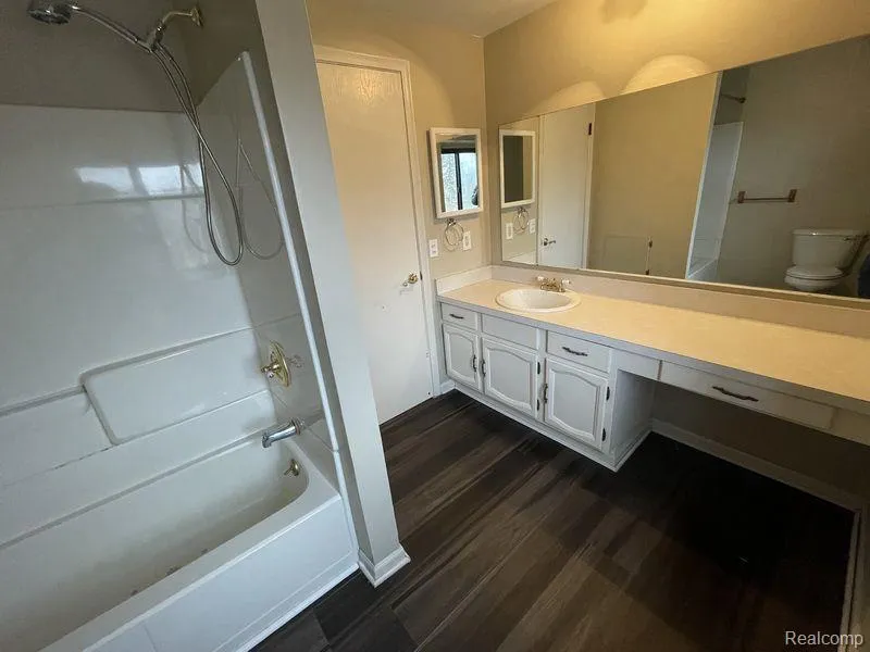 8484 PEPPER RIDGE DRIVE Grand Blanc Charter Township, MI 48439
