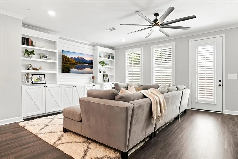252 Retreat Lane Canton, GA 30114