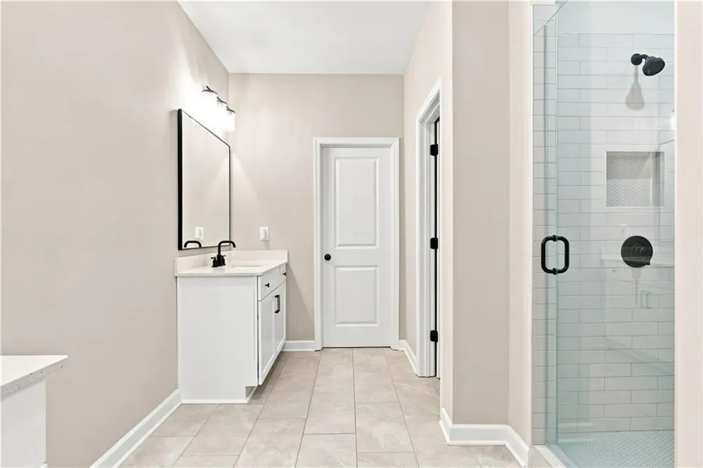 252 Retreat Lane Canton, GA 30114
