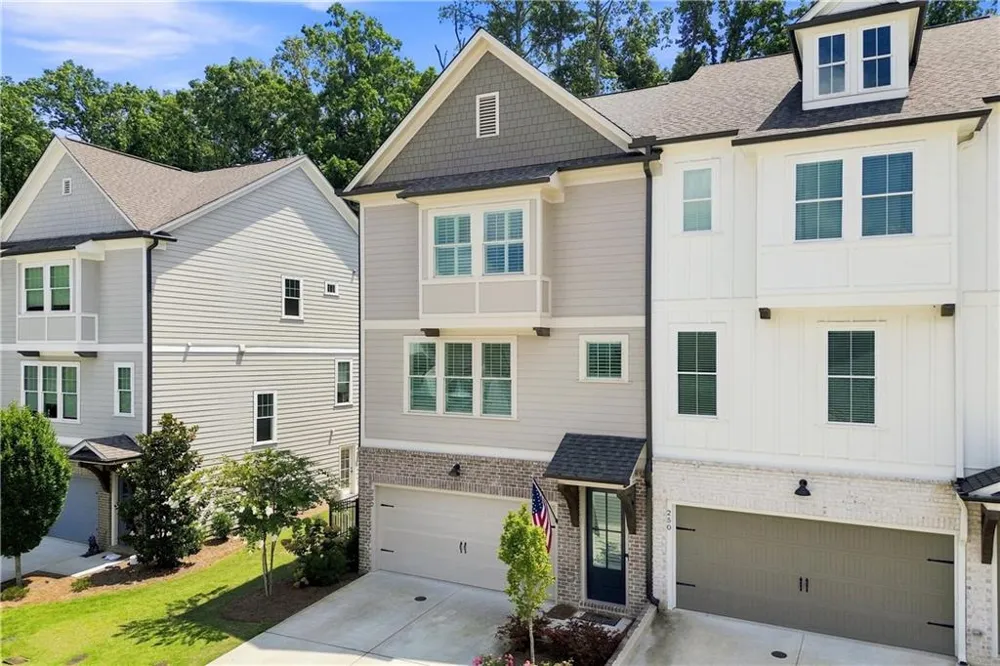 252 Retreat Lane Canton, GA 30114