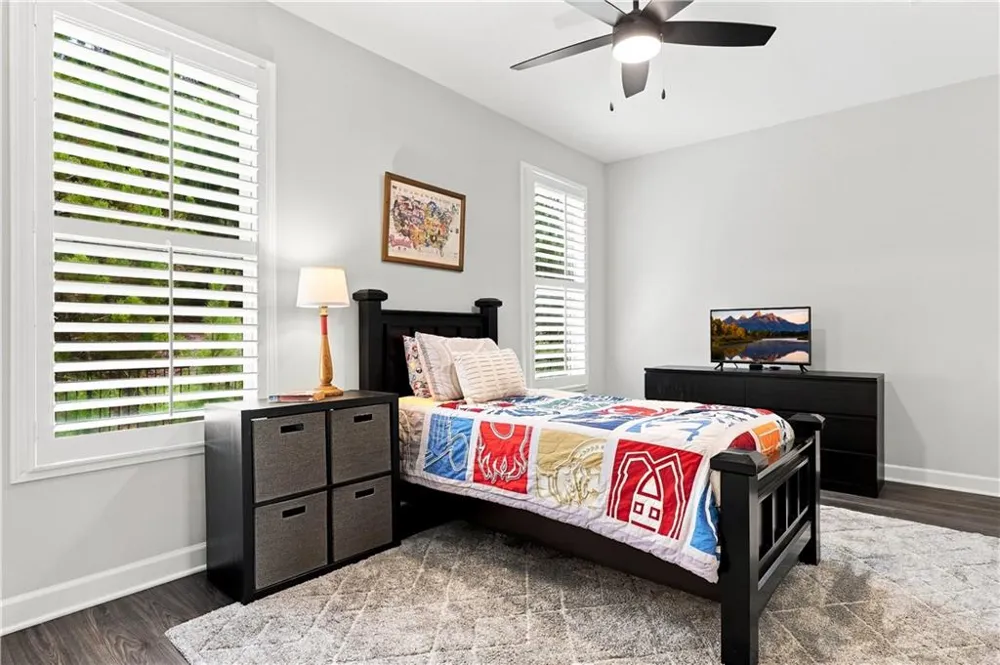 252 Retreat Lane Canton, GA 30114