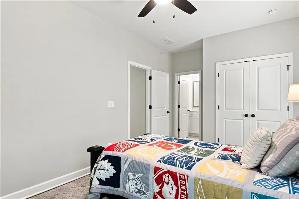 252 Retreat Lane Canton, GA 30114