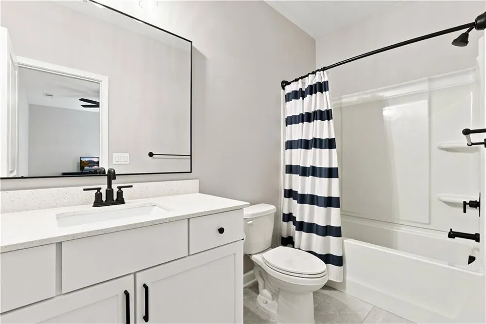 252 Retreat Lane Canton, GA 30114