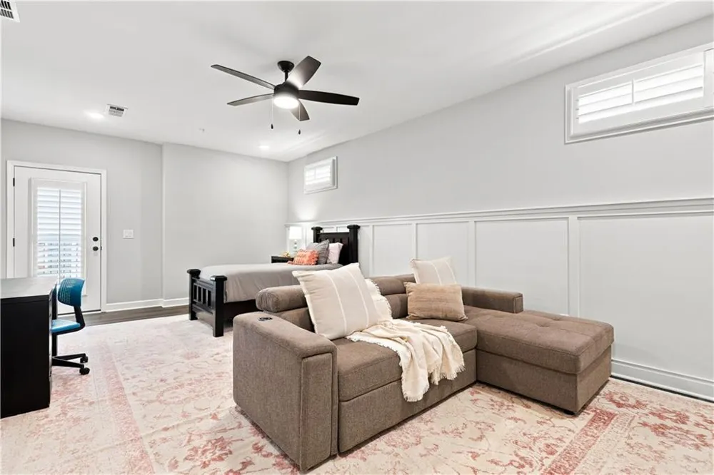 252 Retreat Lane Canton, GA 30114