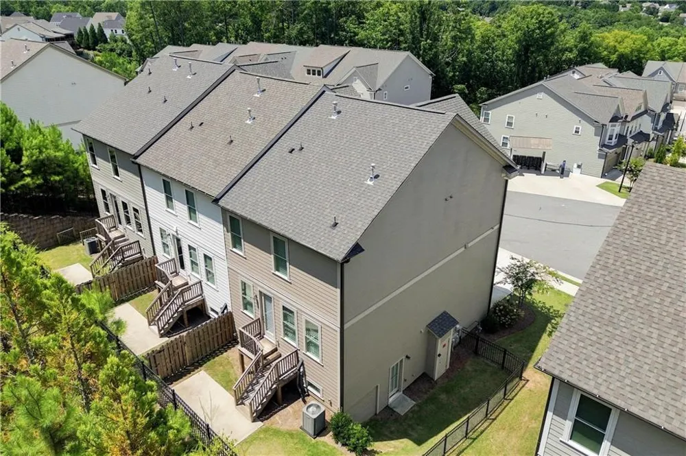 252 Retreat Lane Canton, GA 30114