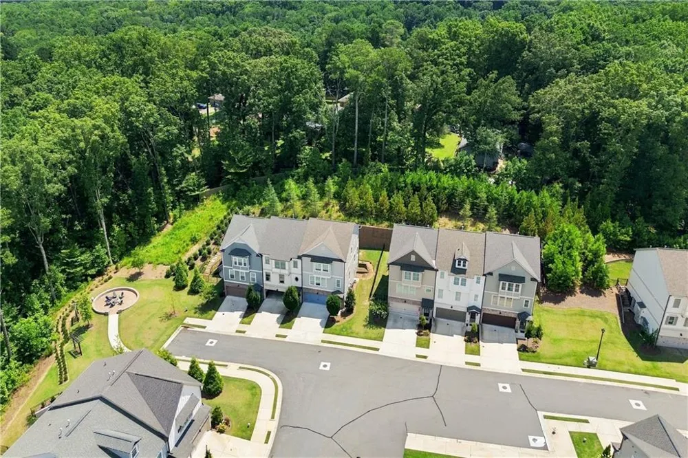 252 Retreat Lane Canton, GA 30114