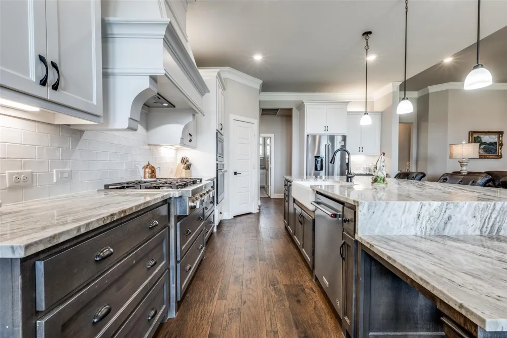7018 New Castle Lane Sanger, TX 76266
