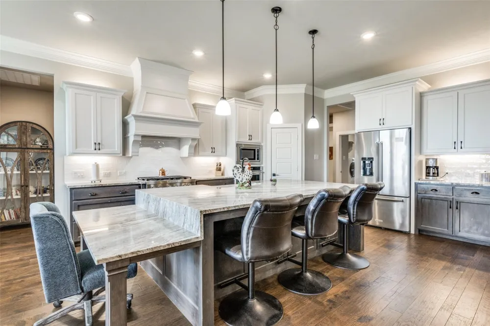 7018 New Castle Lane Sanger, TX 76266