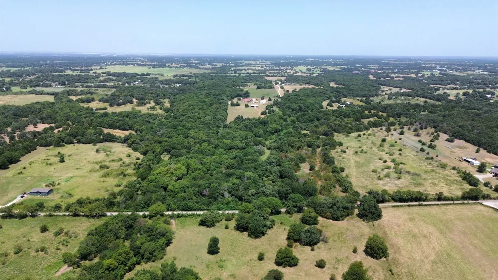 4501 CR 423 Grandview, TX 76050