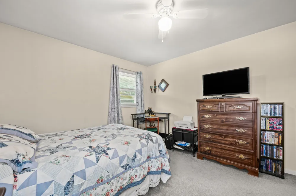 1864 Greenly Avenue Benton Harbor, MI 49022