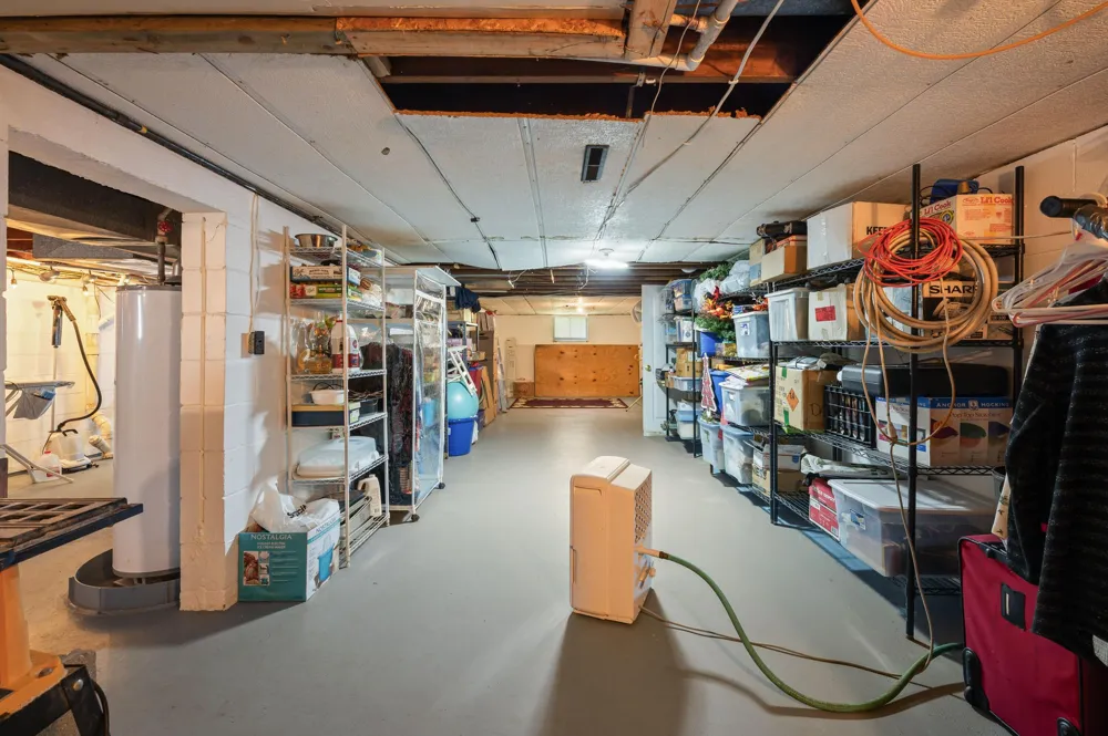 1864 Greenly Avenue Benton Harbor, MI 49022