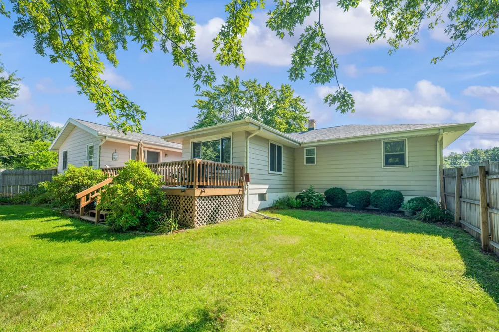 1864 Greenly Avenue Benton Harbor, MI 49022